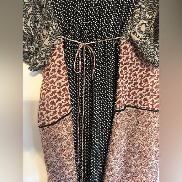 Bohemian, multi patterned, free flowing dress. - Picture 7 of 10